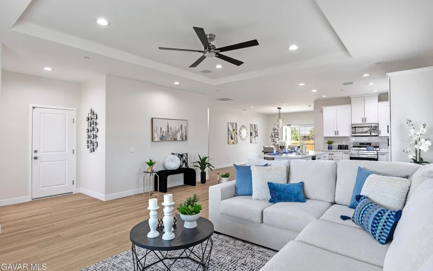 Newly built 4 bedroom home in Walpole Ave, California City CA USA