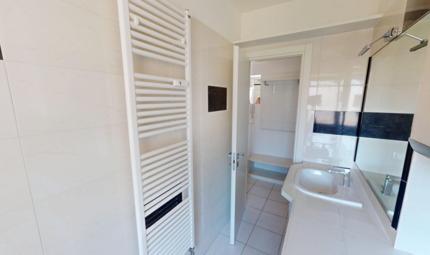 Renovated fully furnished two-room apartment for sale in Bolzano, South Tyrol Italy