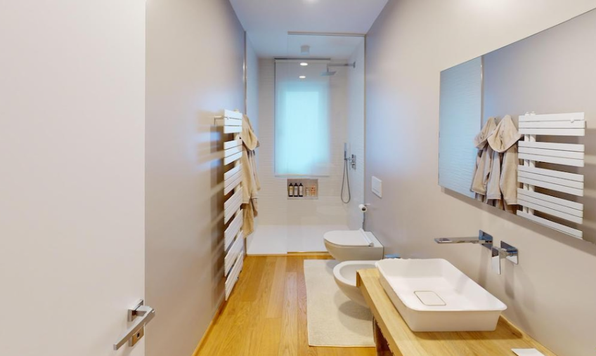 Elegant 2-room apartment with balcony and fully furnished in Bolzano, South Tyrol Italy