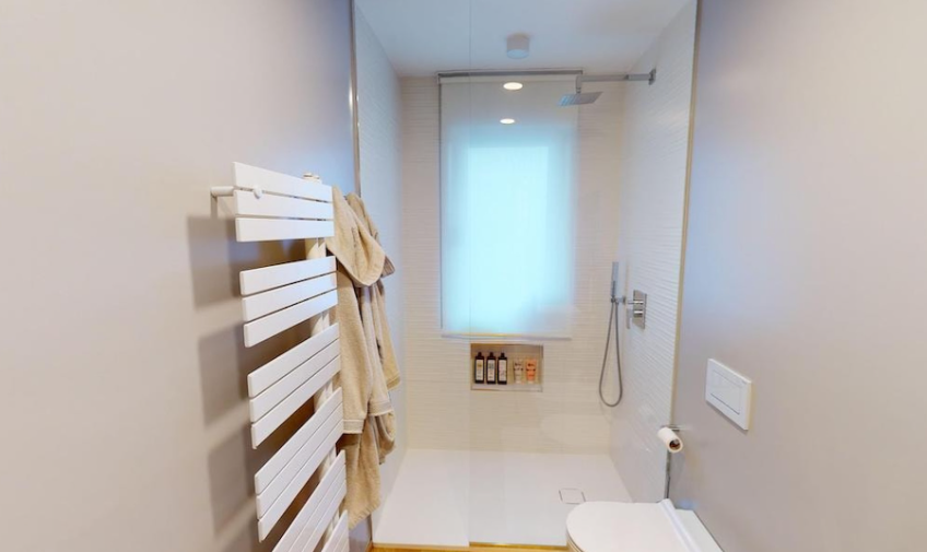 Elegant 2-room apartment with balcony and fully furnished in Bolzano, South Tyrol Italy